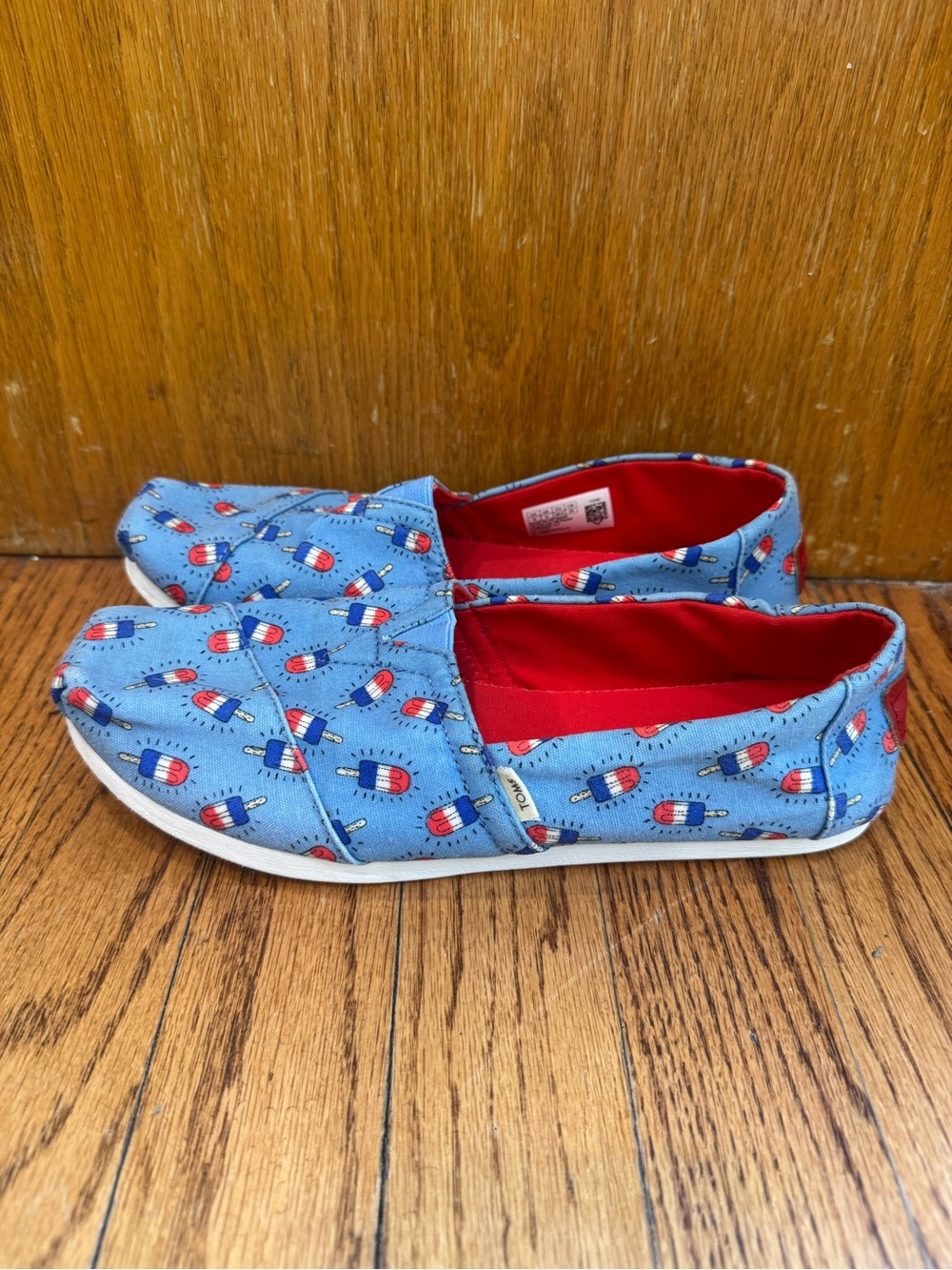Women’s TOMS Light Blue Slip On Shoes With Bomb Pops Size 8